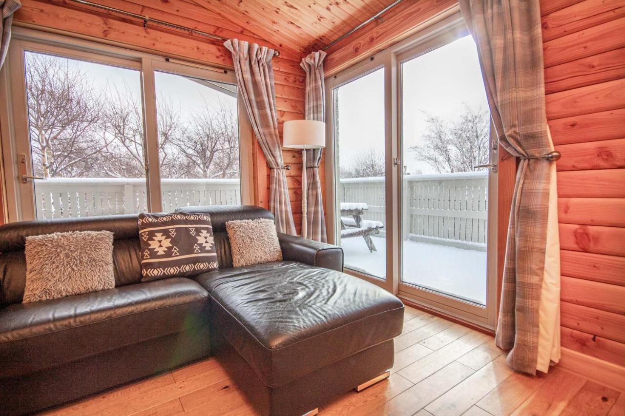 Aviemore Lodges Bagian luar foto